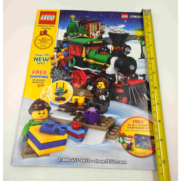 Lego Kids Holiday Creator Catalog Magazine Like New Features Trains - Picture 9 of 9